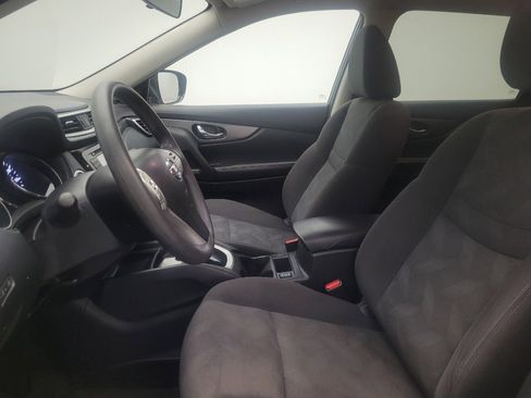 Used 2016 Nissan Rogue SV w/ SV Premium Package AWD/4WD image 17