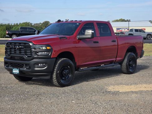 Used 2025 RAM 2500 Tradesman AWD/4WD image 3