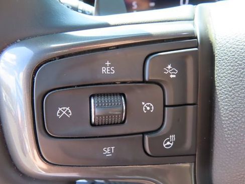 Certified 2026 Chevrolet Silverado 1500 High Country w/ Technology Package AWD/4WD image 20