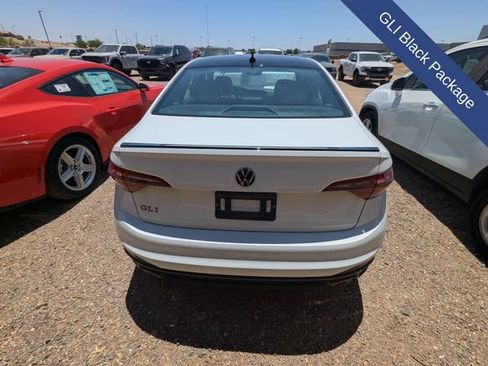 Used 2022 Volkswagen Jetta GLI Autobahn FWD image 9