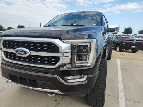 Used 2021 Ford F150 Platinum w/ FX4 Off-Road Package AWD/4WD image 1