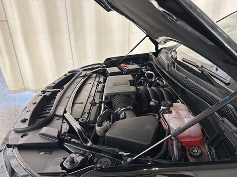 New 2025 Chevrolet Suburban LT w/ Comfort Package image 44