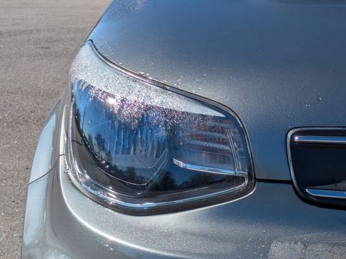 Certified 2019 Kia Soul w/ Convenience Package image 10