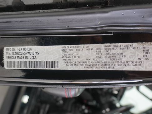 Used 2023 Jeep Wrangler Rubicon w/ Cold Weather Group AWD/4WD image 35