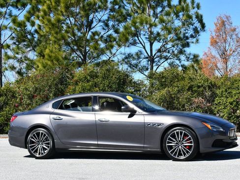 Used 2019 Maserati Quattroporte S image 35