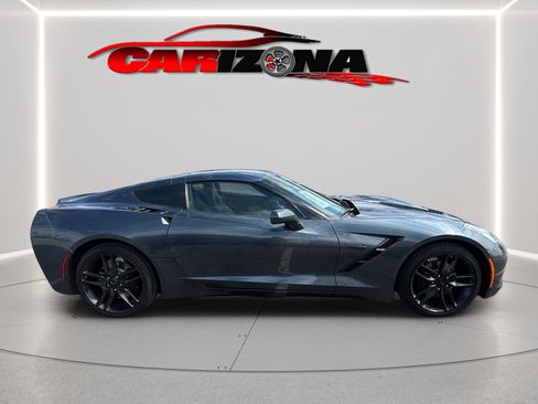 Used 2019 Chevrolet Corvette Stingray Coupe w/ Carbon Flash Badge Package RWD image 4