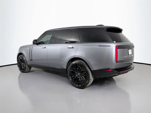 Certified 2024 Land Rover Range Rover Long Wheelbase SE AWD/4WD image 7