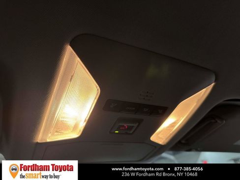 Used 2021 Toyota RAV4 XLE image 28