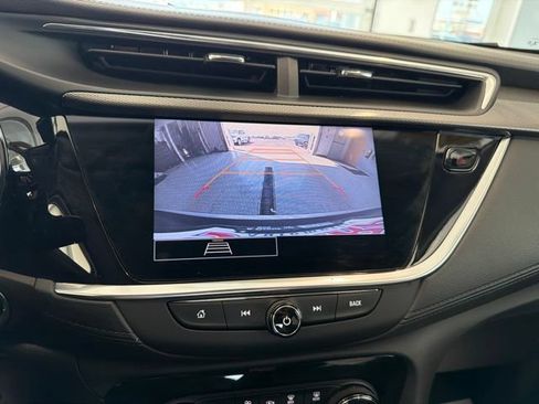 Used 2023 Buick Encore GX Select w/ Safety Package II AWD/4WD image 2