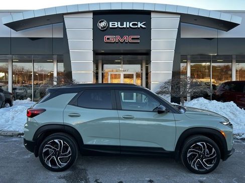 Used 2024 Chevrolet TrailBlazer RS w/ Convenience Package image 31