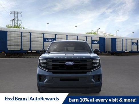 New 2026 Ford Expedition Active image 7