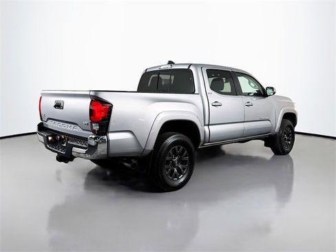 Certified 2021 Toyota Tacoma SR5 image 8