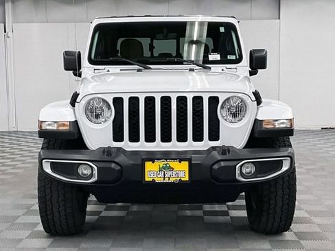 Used 2023 Jeep Gladiator Sport AWD/4WD image 4