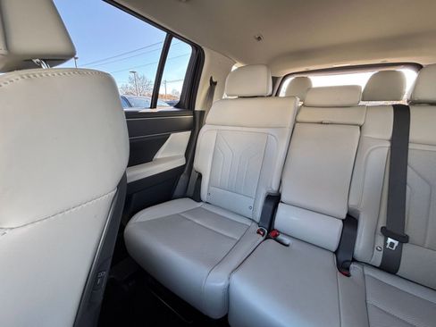 Used 2025 Hyundai Santa Fe SEL image 39