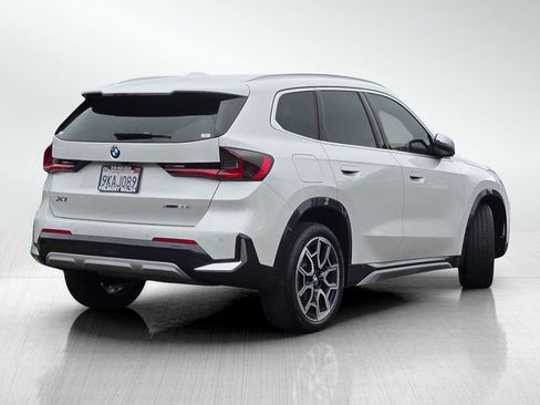 Used 2023 BMW X1 xDrive28i w/ Convenience Package AWD/4WD image 4