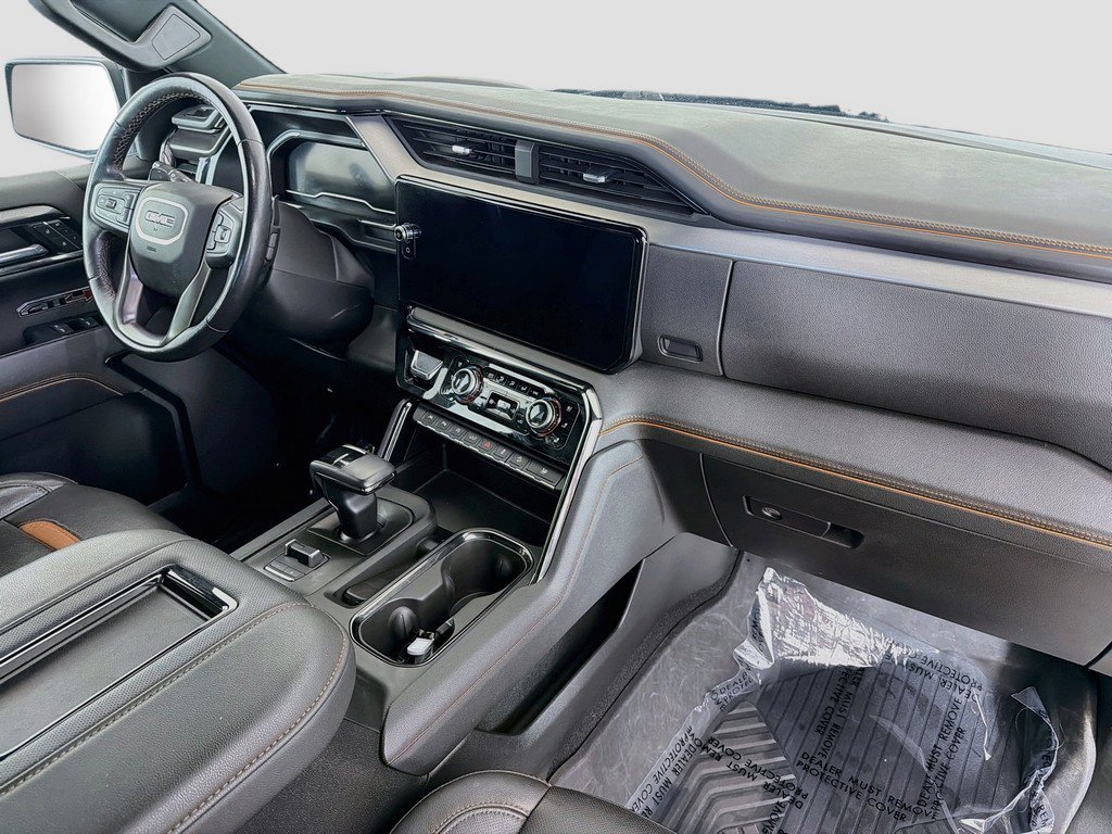 Used 2022 GMC Sierra 1500 AT4 w/ Technology Package AWD/4WD image 21