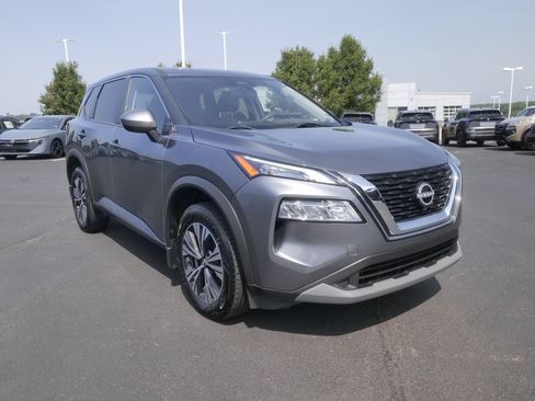 Certified 2023 Nissan Rogue SV AWD/4WD image 2