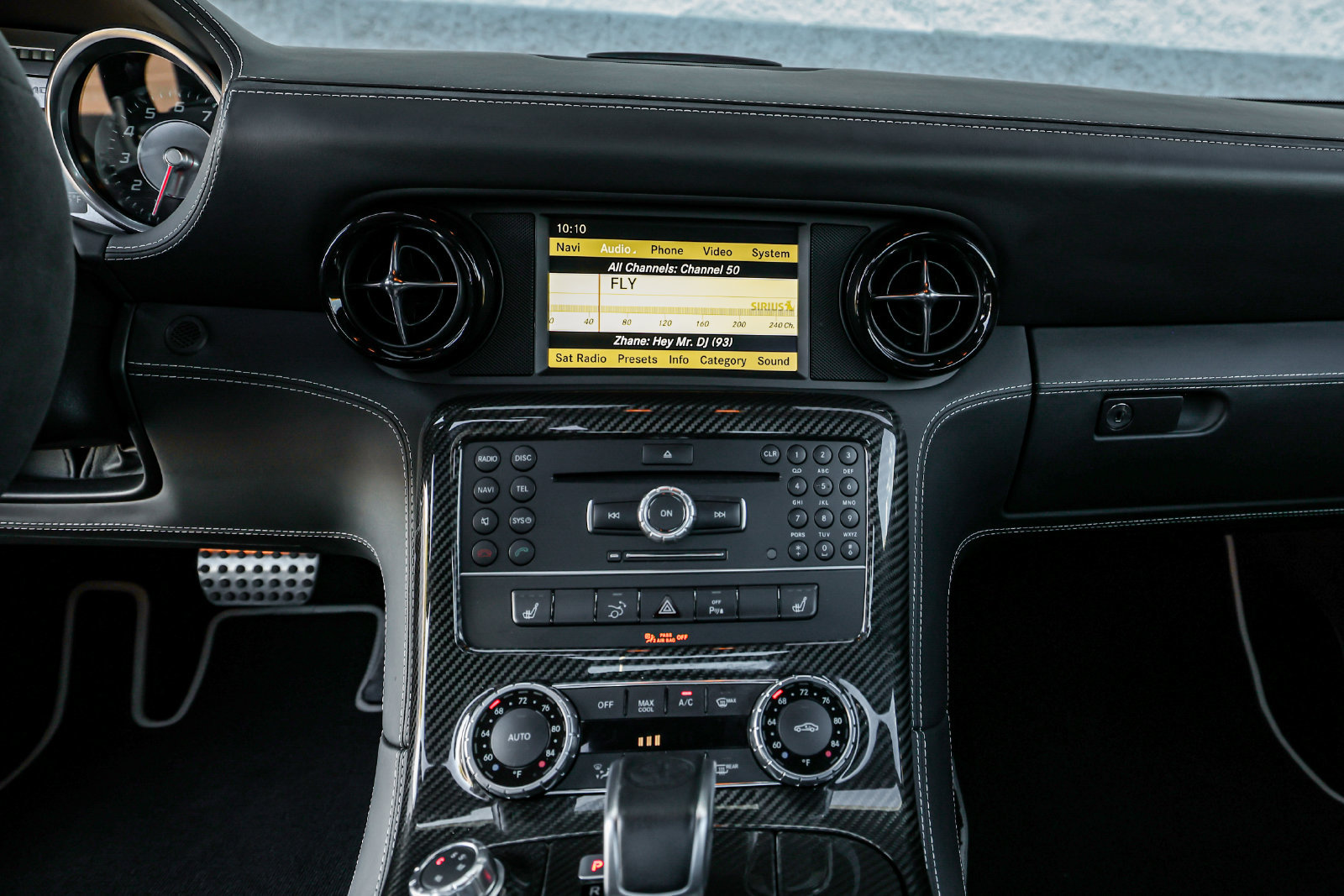 Used 2015 Mercedes-Benz SLS AMG GT Final Edition image 32