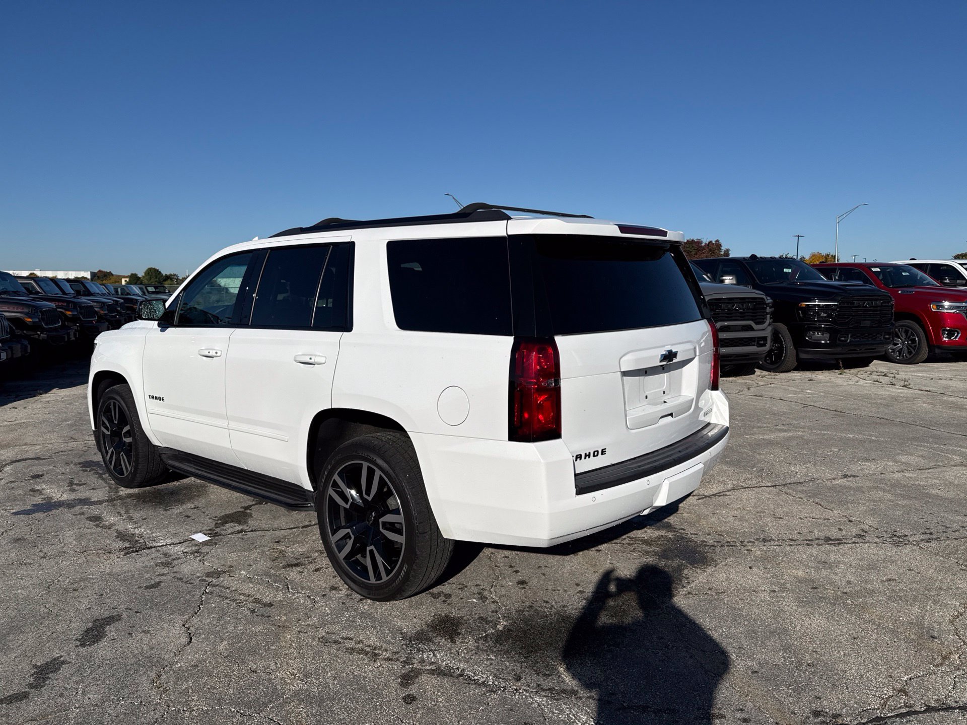 Used 2018 Chevrolet Tahoe Premier AWD/4WD image 8