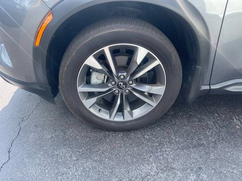 Used 2025 INFINITI QX60 Luxe w/ Vision Package FWD image 10