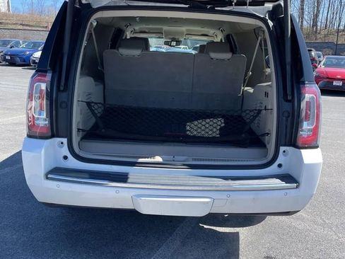 Used 2018 GMC Yukon XL Denali image 24