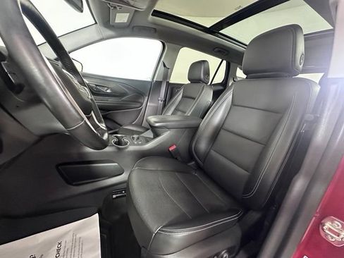 Used 2024 GMC Terrain SLT w/ Elevation Edition AWD/4WD image 23
