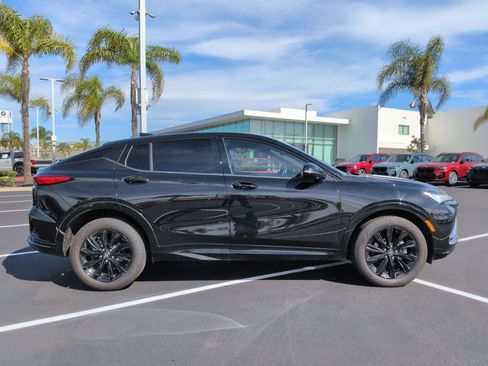 Used 2024 Buick Envista Sport Touring w/ Convenience I Package image 11