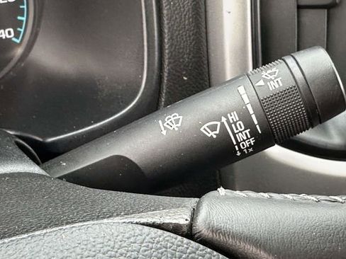 Used 2015 Chevrolet Colorado LT w/ LT Convenience Package image 12