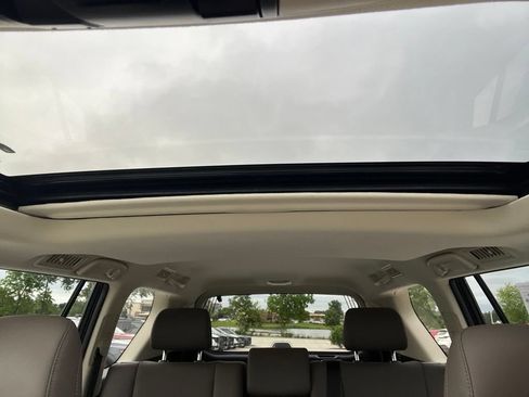 Used 2022 Lexus GX 460 Premium w/ Premium Package AWD/4WD image 23