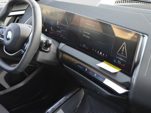 Used 2026 BMW X3 xDrive30 w/ Convenience Package image 37