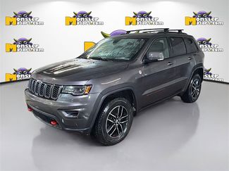 Used 2018 Jeep Grand Cherokee Trailhawk w/ Trailhawk Luxury Group video 1