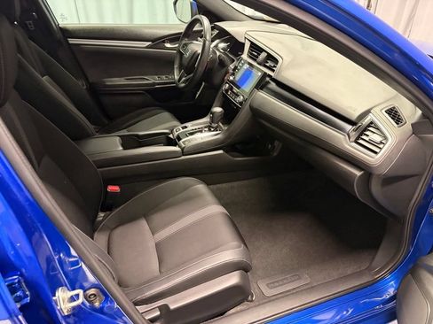 Used 2019 Honda Civic Sport image 18