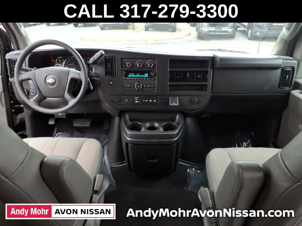Used 2025 Chevrolet Express 3500 LT w/ LT Preferred Equipment Group RWD image 35