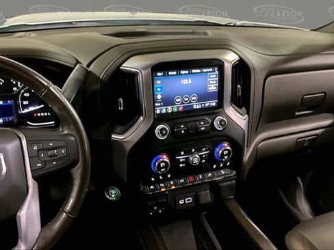 Used 2021 GMC Sierra 1500 SLT w/ SLT Premium Plus Package AWD/4WD image 30