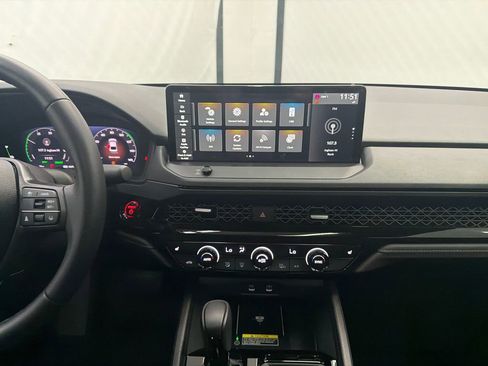 Used 2025 Honda Accord EX-L image 30