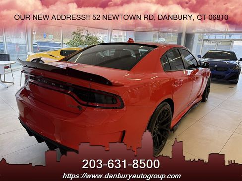 Used 2016 Dodge Charger SRT Hellcat w/ Harman/Kardon Audio Group image 5