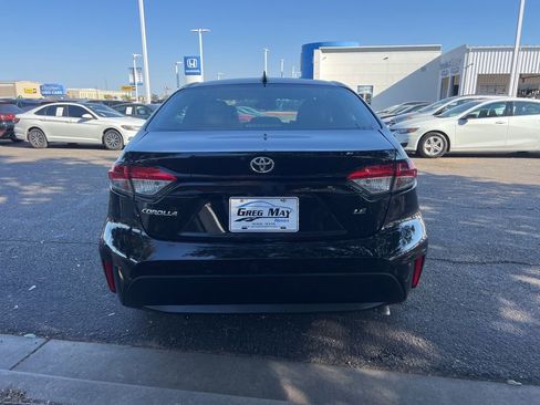 Used 2024 Toyota Corolla LE image 6