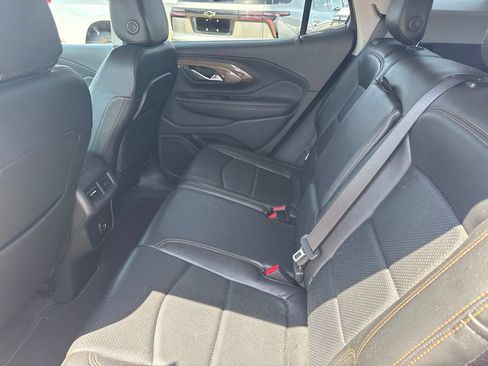 Used 2018 GMC Terrain SLE w/ Driver Convenience Package FWD image 12