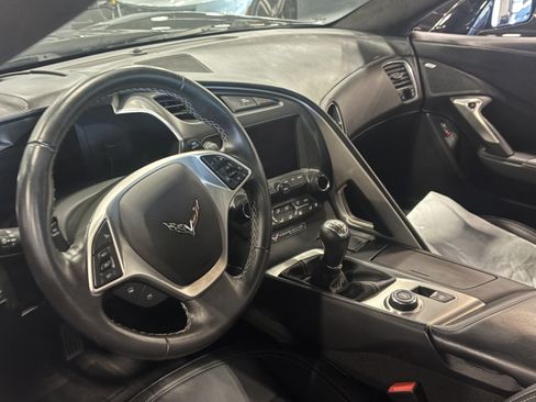 Used 2015 Chevrolet Corvette Stingray Convertible w/ 3LT Preferred Equipment Group RWD image 8