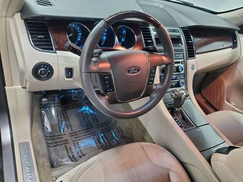 Used 2012 Ford Taurus Limited image 8