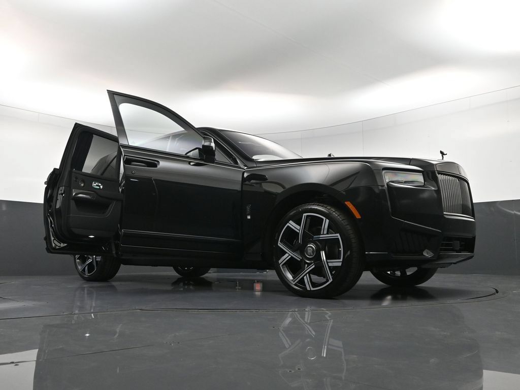 New 2027 Rolls-Royce Cullinan Black Badge AWD/4WD image 43