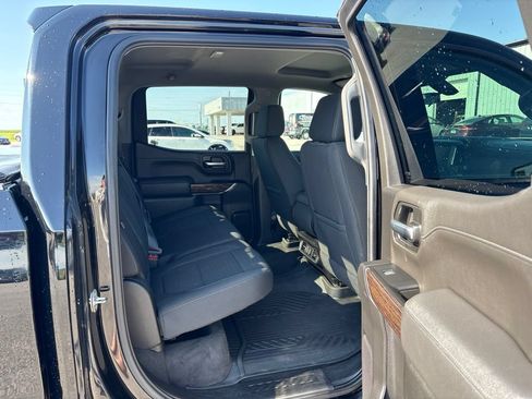 Used 2021 GMC Sierra 1500 Elevation w/ X31 Off-Road Package AWD/4WD image 18