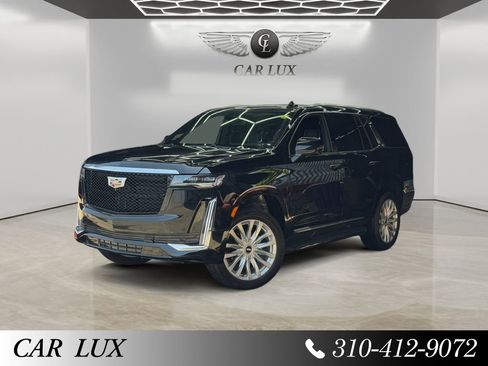 Used 2024 Cadillac Escalade Luxury AWD/4WD image 1