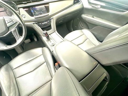 Used 2023 Cadillac XT5 Premium Luxury image 22