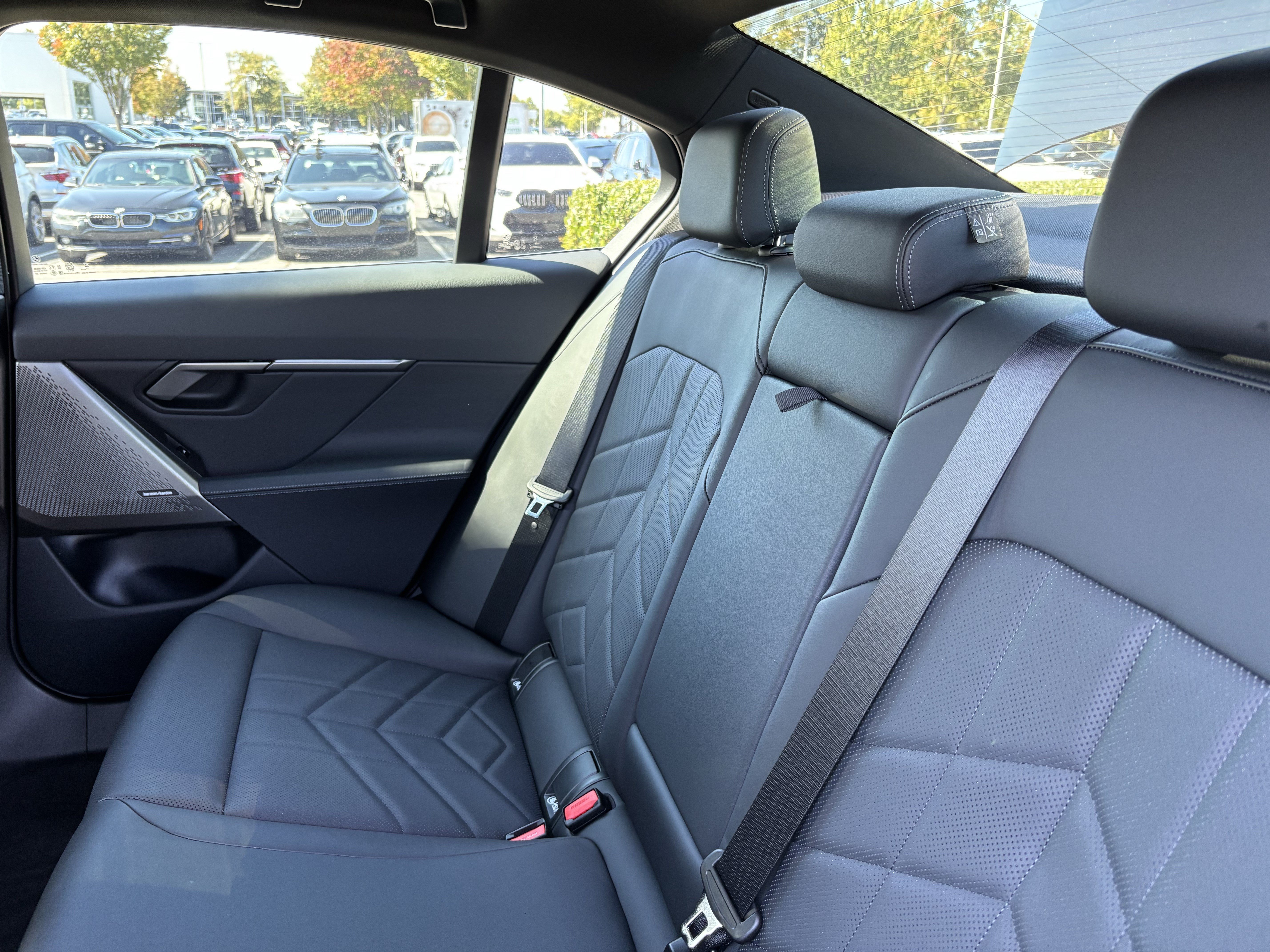 Used 2024 BMW 530i xDrive w/ M Sport Package AWD/4WD image 32