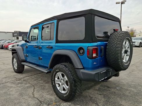 Used 2019 Jeep Wrangler Unlimited Sport S image 4