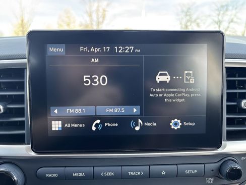 New 2026 Hyundai Venue SEL FWD image 18