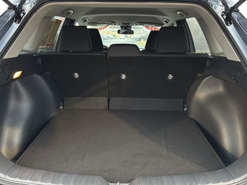 Certified 2022 Toyota Corolla Cross LE image 27