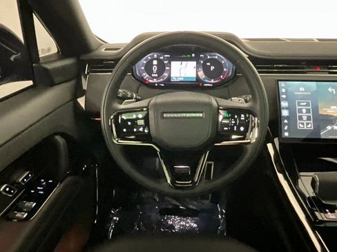 Used 2024 Land Rover Range Rover Sport Dynamic SE image 11