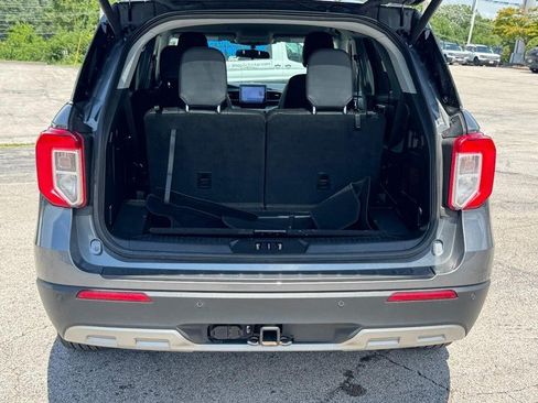 Used 2023 Ford Explorer XLT w/ Equipment Group 202A AWD/4WD image 5